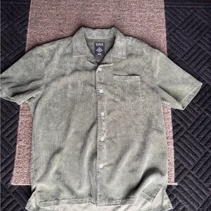 Green Casual Button Down Shirt for Men